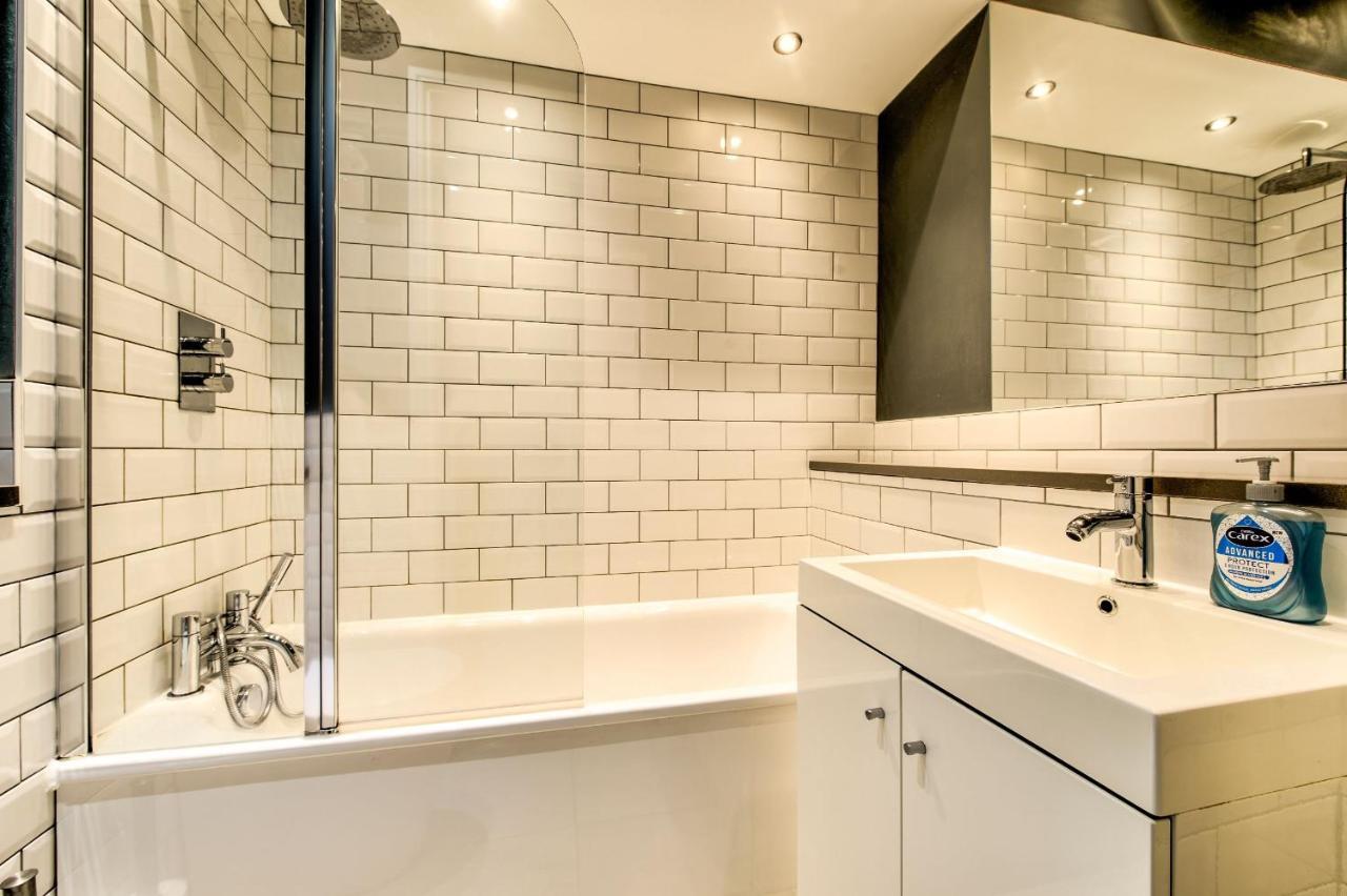Joivy Bright & Spacious Apt In Stockbridge Единбург Екстериор снимка